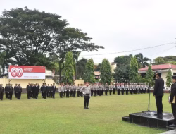 Polres Bulukumba dan Polsek Jajaran Gelar Upacara Pengibaran Bendera