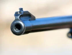 Oknum TNI Mengamuk di Bank BUMN, Menembak Gunakan Laras Panjang