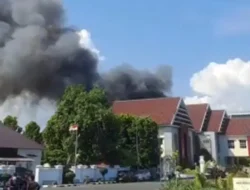 Breaking News! Kebakaran Hebat Terjadi di Kawasan Kantor Bupati Bulukumba