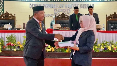 Bupati Andi Utta Serahkan Ranperda APBD, RTRW dan Narkoba ke DPRD Bulukumba