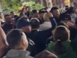 AS Serang Venezuela, Warga Mulai Turun ke Jalan