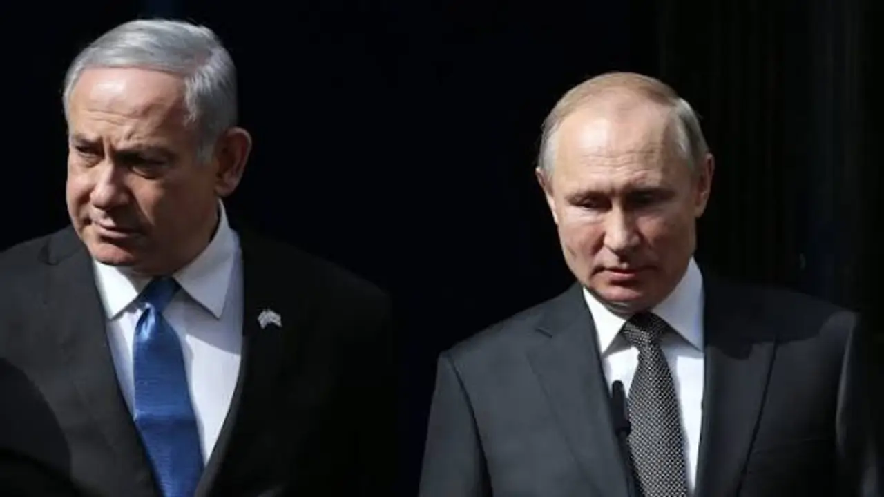 Netanyahu dan Putin. Foto Mossad Commentary