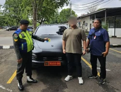 Fakta Baru Porsche Berpelat Dinas di Halim, Polisi Lakukan Penelusuran