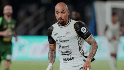 Pemain Persija Gustavo Almeida tatap laga selanjutnya. Foto LIB