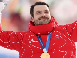 Loic Meillard Raih Emas Slalom di Tengah Cuaca Ekstrem OMD 2026