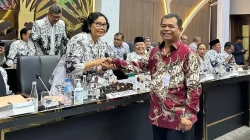 Desakan Keras, PGRI Minta DPR Sahkan UU Perlindungan Guru Perwakilan PGRI di DPR RI. Foto Gurgur Manurung