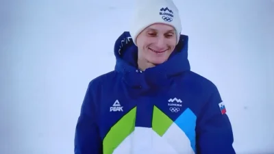 Atlet Slovenia Domen Prevc sumbang emas