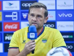 Tanpa Bojan Hodak, Persib Bandung Tetap Bidik Kemenangan di BRI Super League