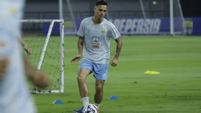 Eliano Reijnders siap bersaing ketat demi menembus skuad final Timnas Indonesia jelang FIFA Series. Foto Persib