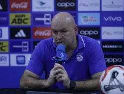 Bertemu Borneo FC, Bojan Hodak Pastikan Persib Bandung Siap Tempur