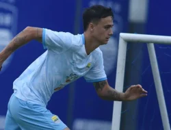 Persib Bandung Bertekad Jauhi Borneo FC di Klasemen BRI Super League