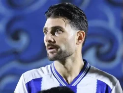 Frans Putros Tinggalkan Liburan Demi Perkuat Timnas Irak di Play Off Dunia