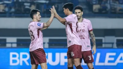 Persik Kediri meliburkan skuad selama sepuluh hari saat Idulfitri. Pemain tetap mendapat program latihan individu jelang laga lawan Persijap. Foto LIB