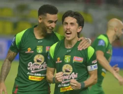 Persebaya Bangkit Lewat Kemenangan Taktis dan Kokoh di Kandang