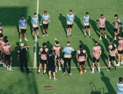 Carlos Pena Benahi Persita Jelang Duel Kontra Persik Kediri