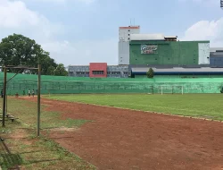 Arema FC Pulangkan Hanif Sjahbandi dari Persija