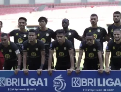 Dua Gol Korneles Howay Bawa Barito Putera Tekuk Persipura 3-2