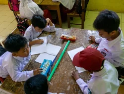 Siswa SDN 160 Tarampang Juara Mendongeng FTBI Bontobahari