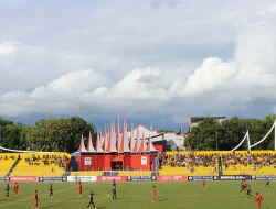Semen Padang Ditahan PSIS 1-1 di Kandang Perdana