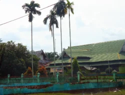 SMKN 1 Bulukumba Beri Penghargaan Empat Siswa Berprestasi
