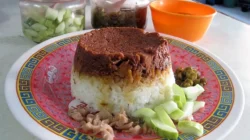 Lunasi Pajak, Segel Warung Pangkep Dibuka
